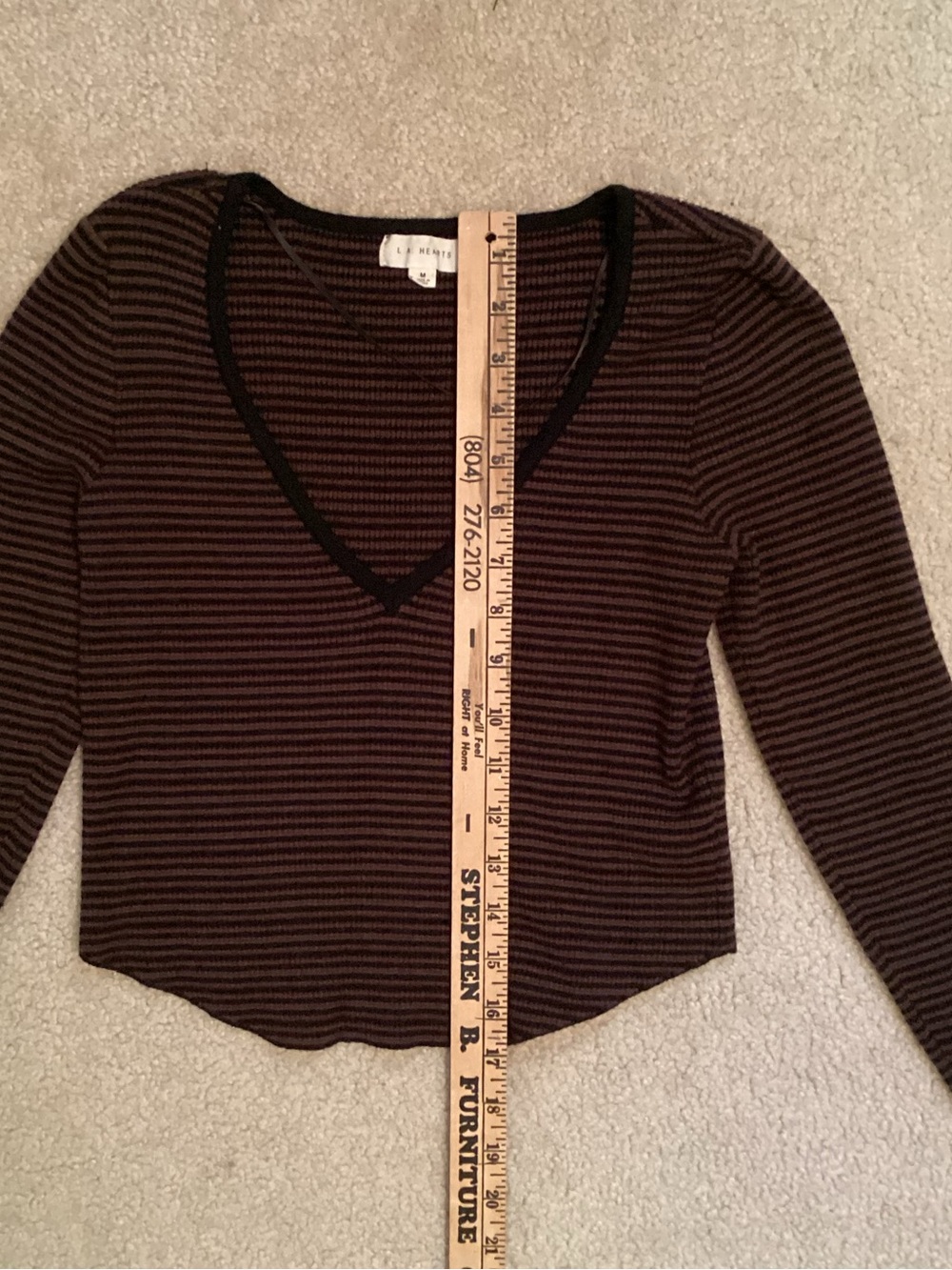 L. A. Hearts Ladies V-Neck Black/ Brown Stripe Long Sleeve Pullover Top Size M - Picture 5 of 7